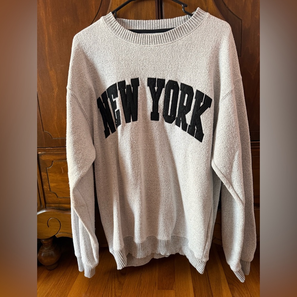 Gray 'New York' Crewneck